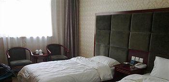 Zhengzhou Youna Hotel Huaihe Road Экстерьер фото